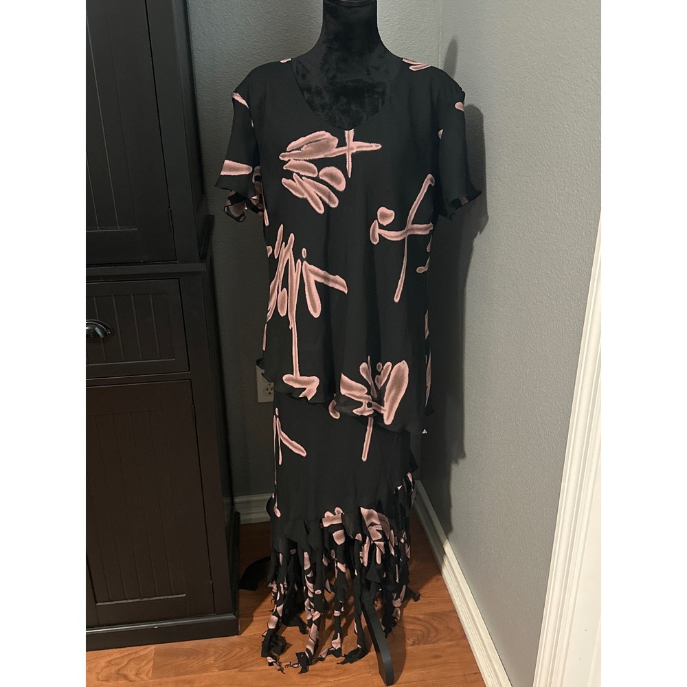 Artsy Black Abstract Print Two Piece Set Womens XL Blouse Skirt Ruffle Hem